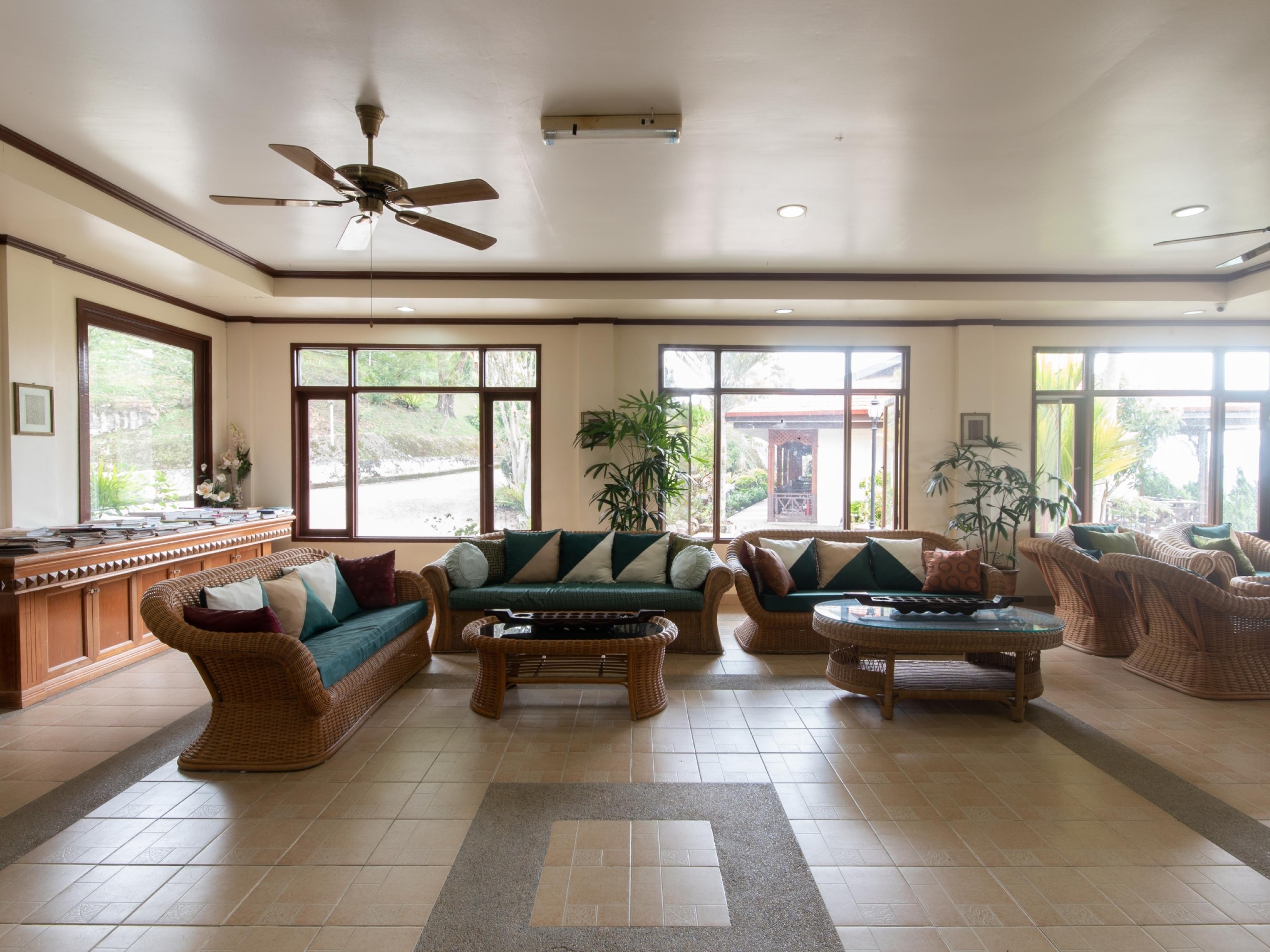 Super Oyo 89300 Zen Garden Resort Kampong Kundassan Екстериор снимка